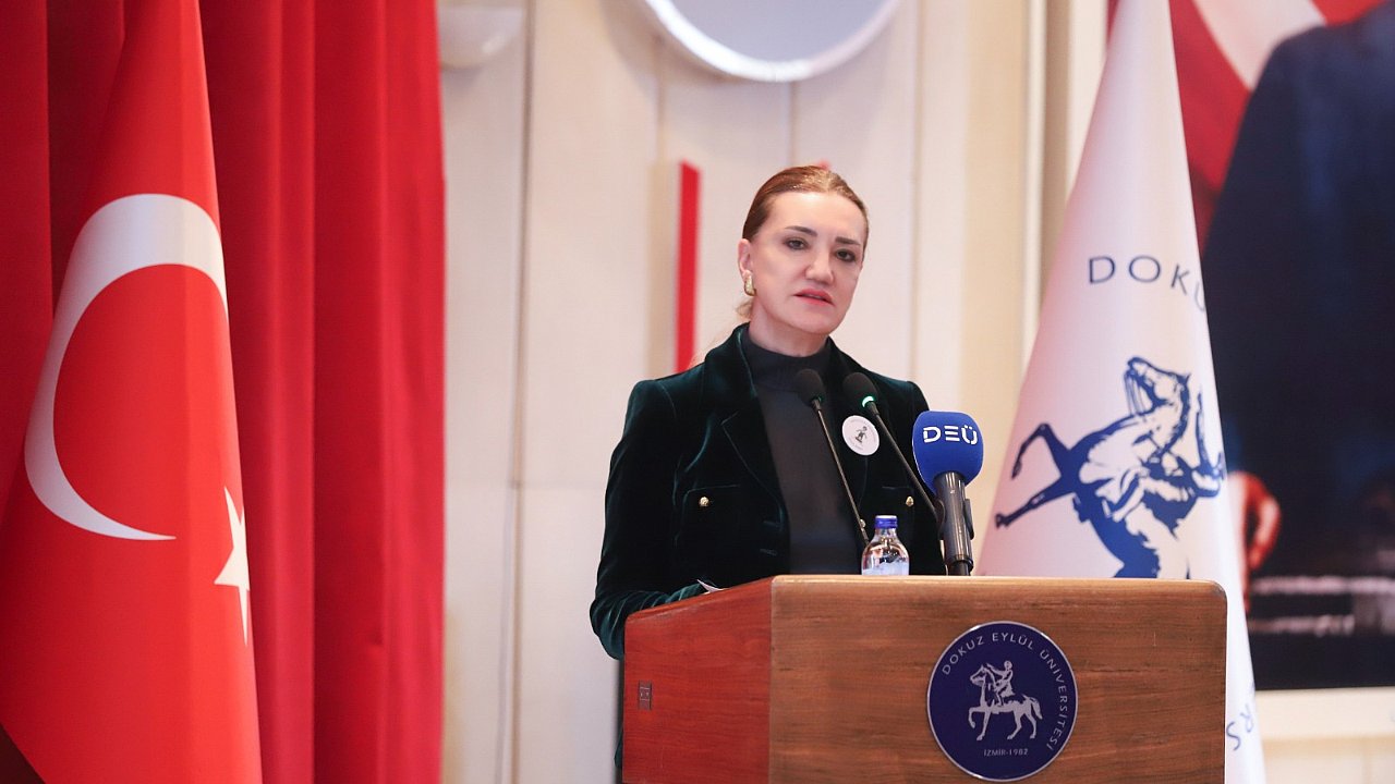 DEÜ’den ‘Engelleri Aşan’ Etkinlik