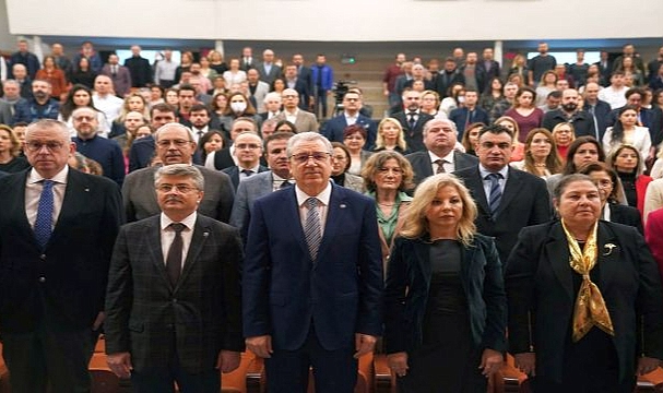 Rektör Prof. Dr. Budak, “2024 yılını ‘Ege Üniversitesine Vefa Yılı’ ilan ediyorum”