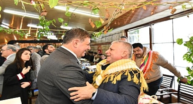 Başkan Tugay'dan Kemalpaşa'ya raylı sistem sözü