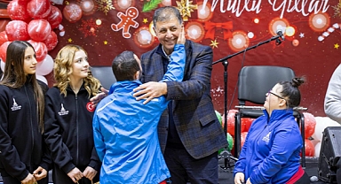 “Bize mutluluk gözyaşları döktürün”