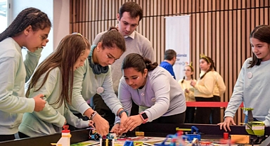 Geleceğin mühendis kızları, yaratıcılığı teknolojiyle buluşturdu