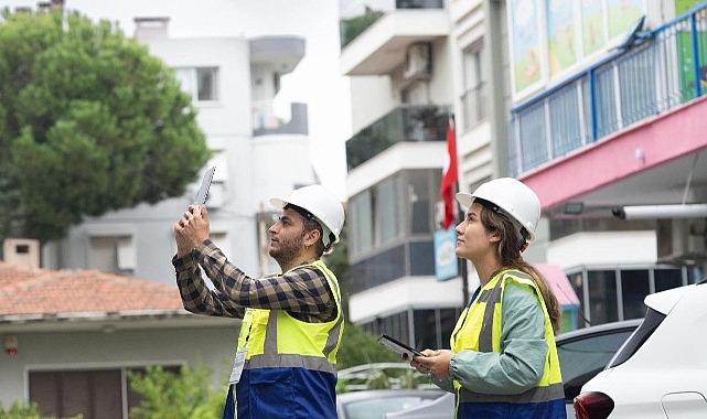 İzmir geleceğini güvenceye alıyor