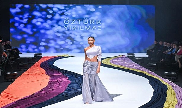 IF Wedding Fashion İzmir’de “Sessiz Asalet” podyuma taşındı