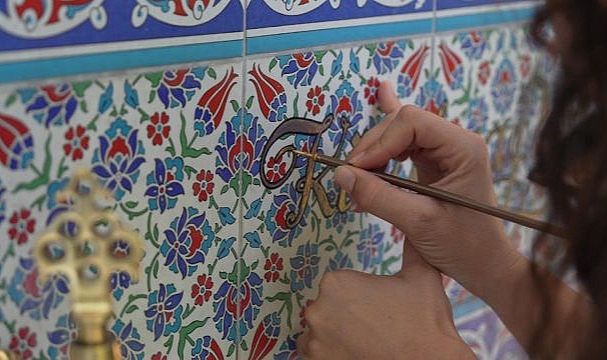 İzmir’in hafızası el emeğiyle geleceğe taşınıyor