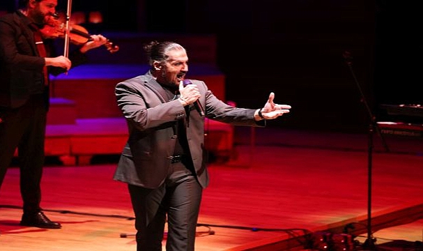 İzmirli opera sanatçısı, 30. sanat yılında İzmirliler ile buluştu