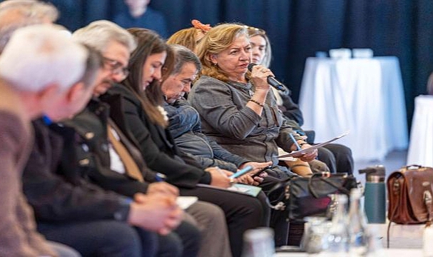 Başkan Tugay: Günü kurtarmak için değil, geleceğimizi kurtarmak için çalışmalıyız